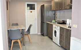 Nikas Apartment